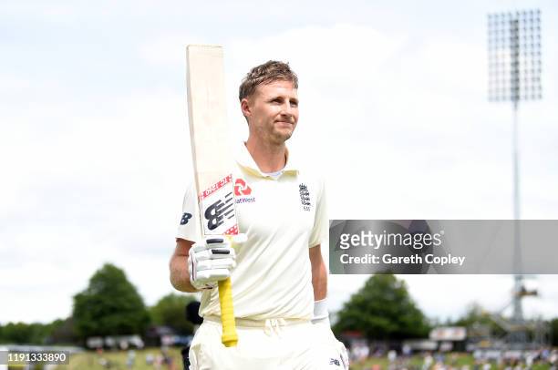 England captain Joe Root leaves the field after being dismissed by Mitchell Santner of New Zealand during day 4 of the second Test match between New...