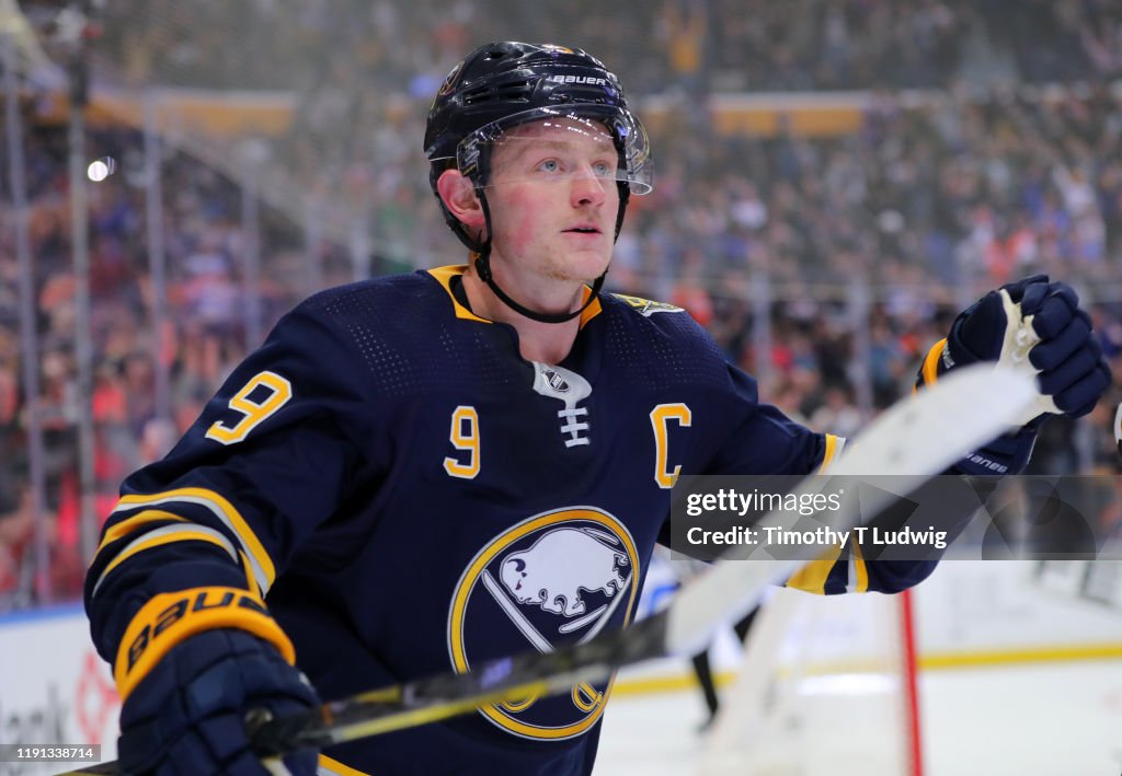 Edmonton Oilers v Buffalo Sabres