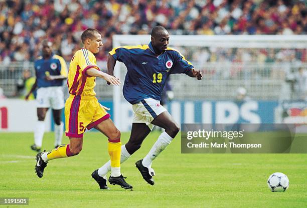 Freddy Rincon Freddy Rincon Photos and Premium High Res Pictures - Getty Images