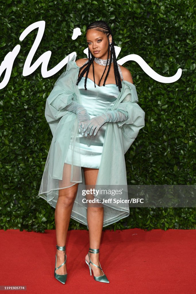 The Fashion Awards 2019 - Red Carpet Arrivals