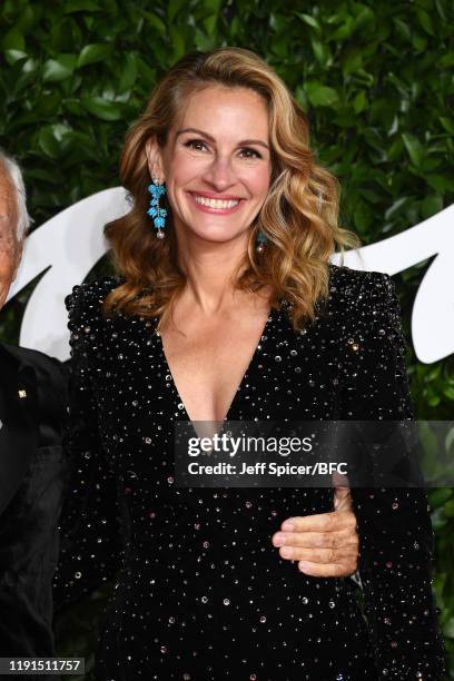 Julia Roberts arrives at The Fashion Awards 2019 held at Royal Albert Hall on December 02, 2019 in London, England.