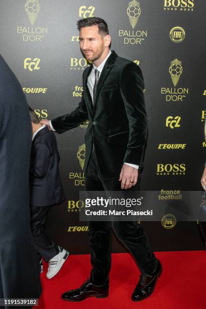 Lionel Messi attends the photocall during the Ballon D'Or Ceremony at Theatre Du Chatelet on December 02, 2019 in Paris, France.