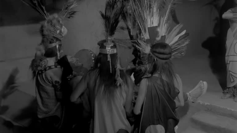 Scarifies Ritual Aztec 936 Ritual Sacrifice Stock Videos, Footage, & 4K Video Clips - Getty Images