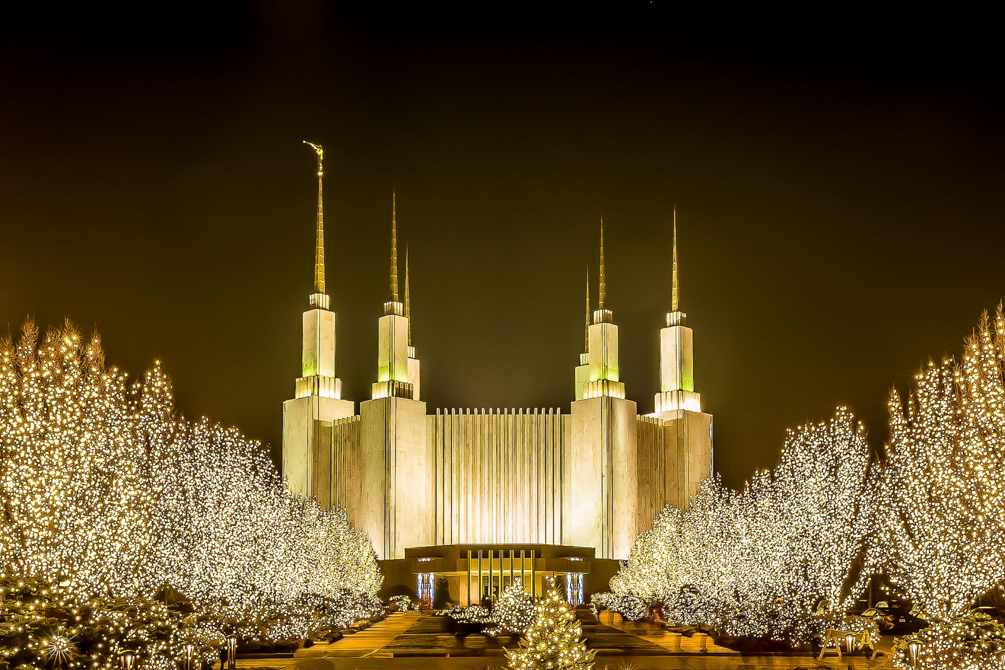 Festival of Lights in Kensington, Maryland at the Mormon Temple Festival of Lights in Kensington, Maryland at the Mormon Temple