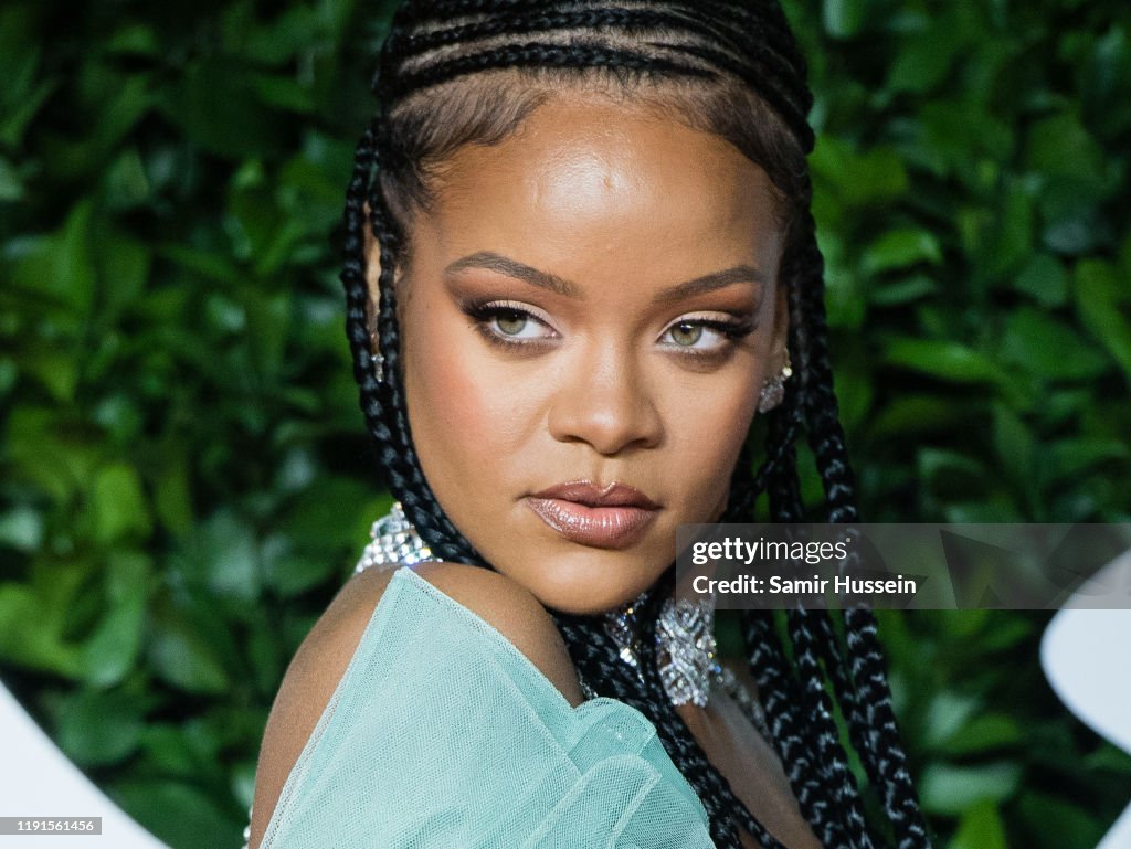 The Fashion Awards 2019 - Red Carpet Arrivals