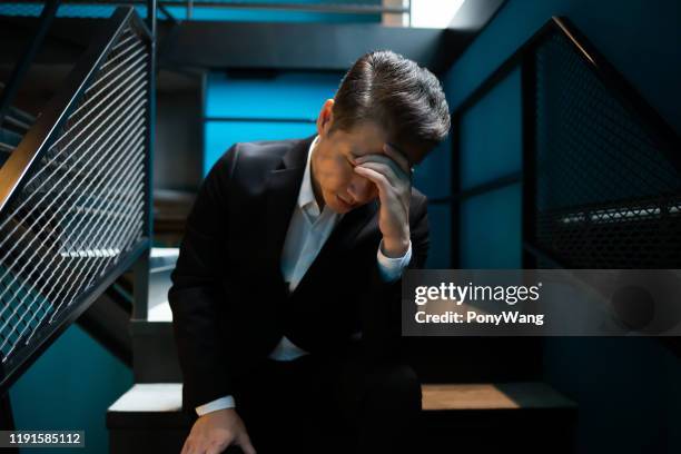 senior businessman is upset - dismissal cricket stock pictures, royalty-free photos & images