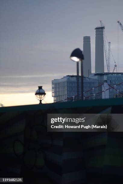 twin towers battersea power station - battersea power station silhouette stock pictures, royalty-free photos & images