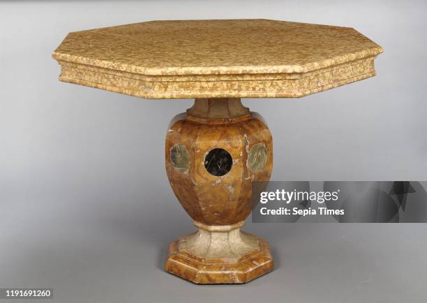 Octagonal Table, Mantua , Italy, about 1550, Rosso di Verona inlaid with nero antico and cipollina marble, 84.5 x 115.6 cm