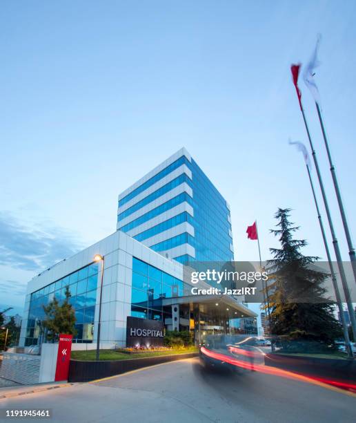 modern hospital building - modern office building entrance stock pictures, royalty-free photos & images