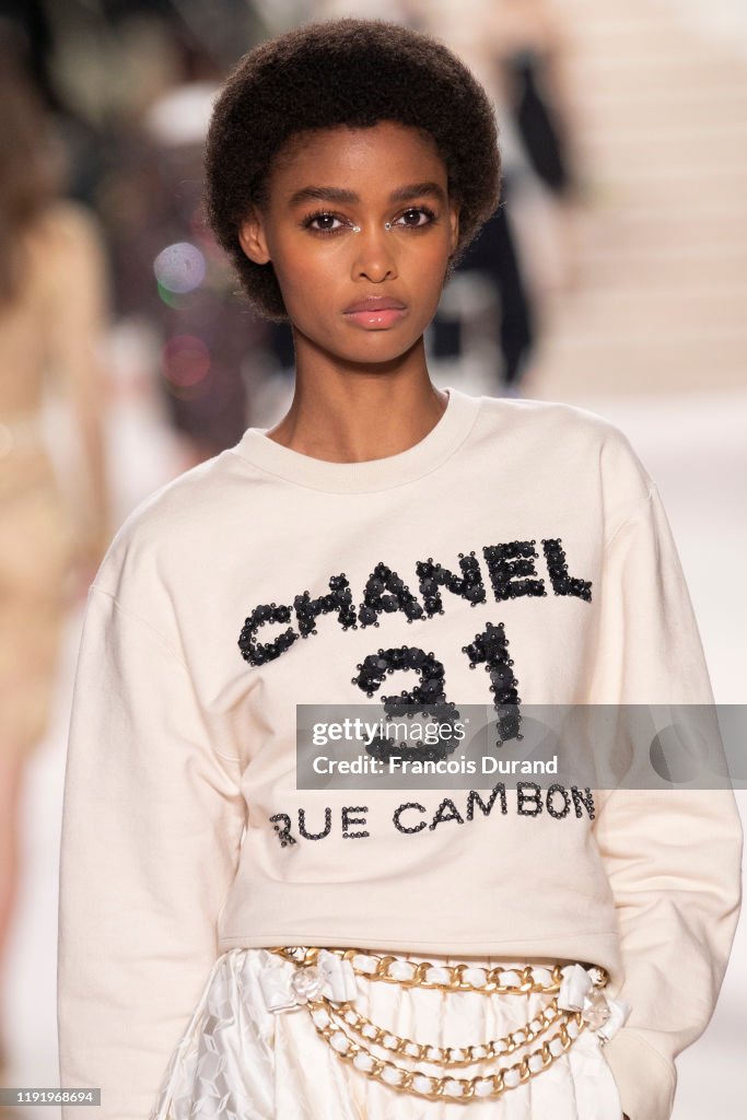 Chanel Metiers D'Art 2019-2020 : Runway At Le Grand Palais In Paris