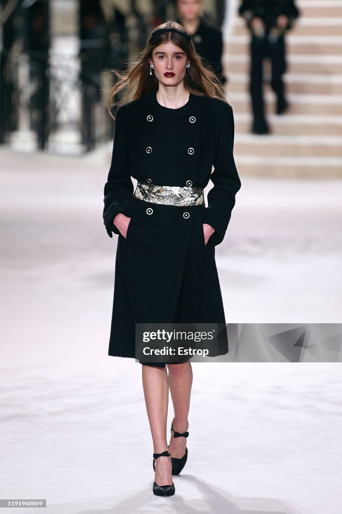 Chanel Metiers D'Art 2019-2020 : Runway At Le Grand Palais In Paris