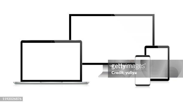 pc-monitor, tv, laptop, tablet, smartphone, handy in schwarz und silber farbe mit reflexion, realistische vektor-illustration - mobilität stock-grafiken, -clipart, -cartoons und -symbole