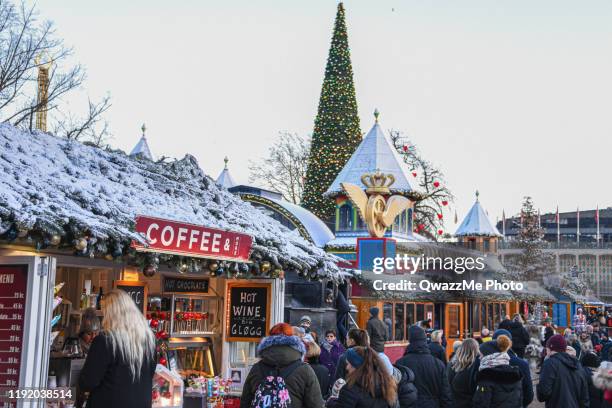 train wagon stalls - copenhagen christmas market stock pictures, royalty-free photos & images