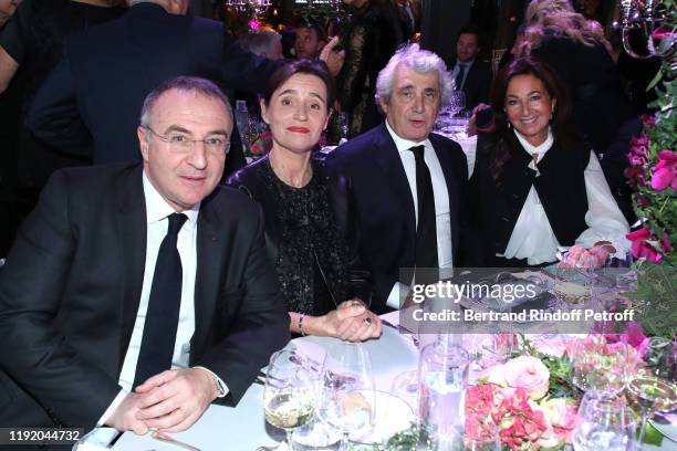 Marc-Antoine Jamet, his wife, Michel Boujenah and Katia Toledano attend the Gala evening of the Pasteur-Weizmann Council at Pavillon Gabriel on...
