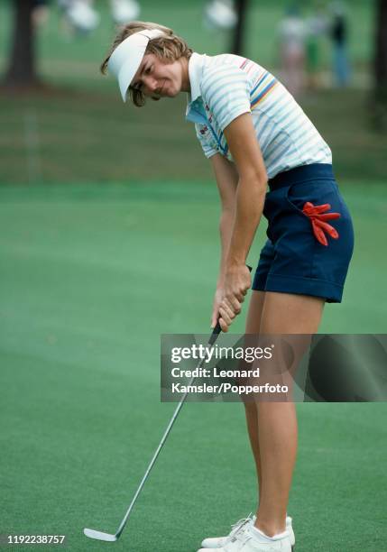 American golfer Beth Daniel putting, circa 1979.