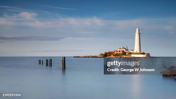 lighthouse #3 - blyth northumberland stock pictures, royalty-free photos & images