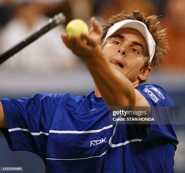 Andy Roderick Serving 41 Ten Us Open Roddick Serve Stock Photos, High-Res Pictures, and ...