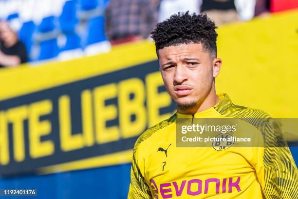 January 2020, Spain, Marbella/Provinz Malaga: Football: Test matches, Borussia Dortmund - Standard Liège at the Estadio Marbella. Dortmund's Jadon...