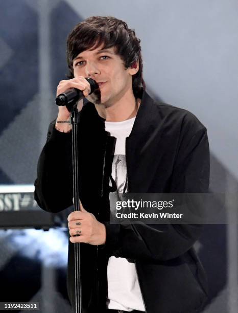 Louis Tomlinson performs onstage during 102.7 KIIS FM's Jingle Ball 2019 Presented by Capital One at the Forum on December 6, 2019 in Los Angeles,...