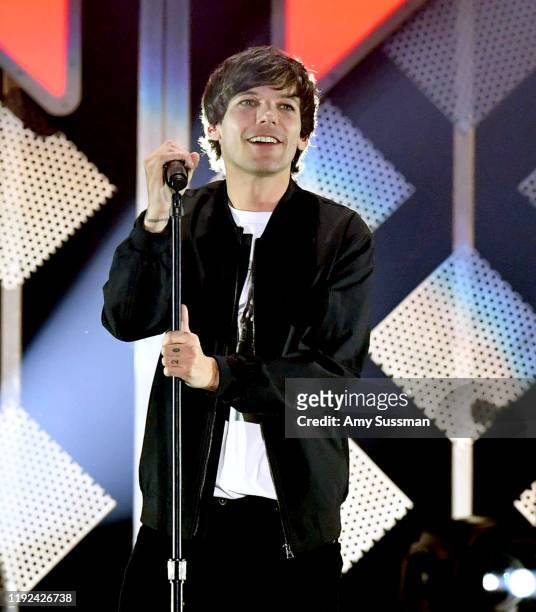 Louis Tomlinson performs onstage during KIIS FM's Jingle Ball 2019 presented by Capital One at The Forum on December 06, 2019 in Inglewood,...
