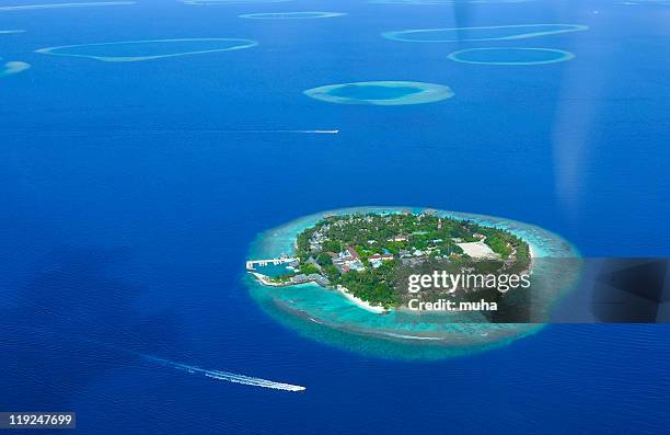 bandos island aerial - bandos foto e immagini stock