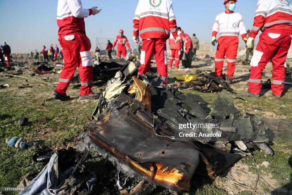 All passengers, crew members killed in Iran plane crash