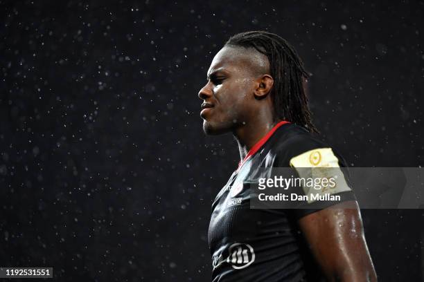 Maro Itoje of Saracens leaves the field dejected following his side's defeat during the Heineken Champions Cup Round 3 match between Munster Rugby...