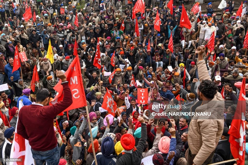 INDIA-ECONOMY-POLITICS-STRIKE