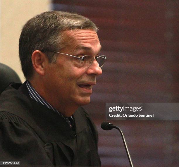 Judge Joseph R Rosa Zenaida Gonzalez Photos and Premium High Res Pictures - Getty Images