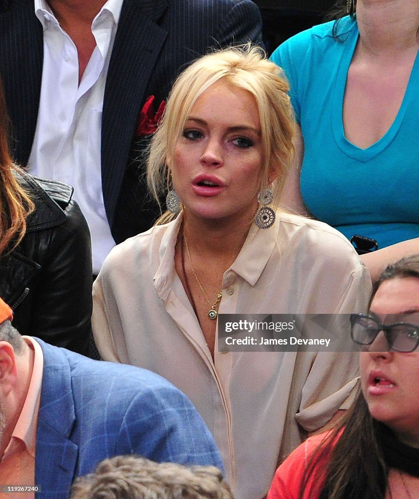 Celebrities Attend The Memphis Grizzlies Vs New York Knicks Game - March 17, 2011