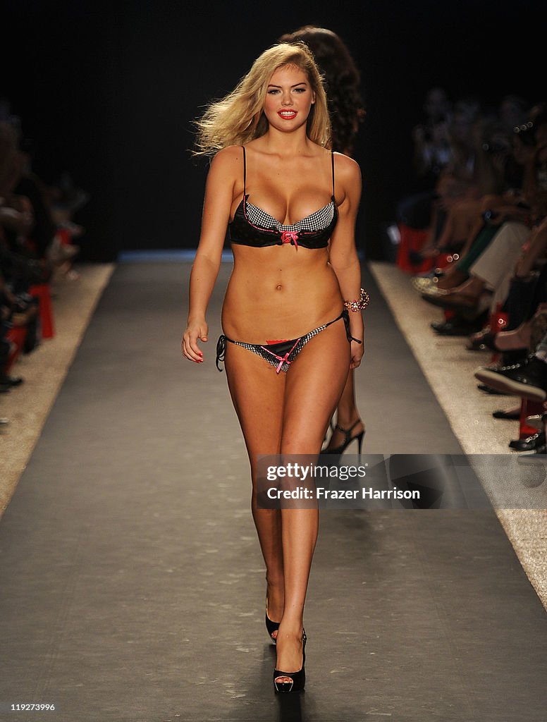 Beach Bunny Swimwear - Runway - MBFW Swim 2012