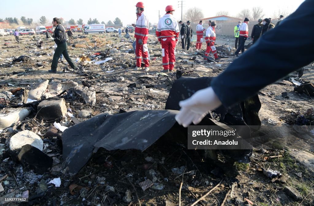 All passengers, crew members killed in Iran plane crash