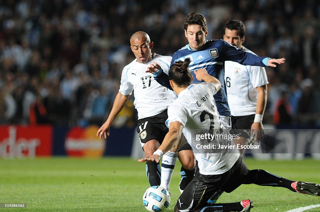 Argentina v Uruguay - Copa America 2011 Quarter Final