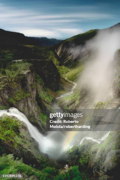 voringsfossen waterfall, eidfjord, hordaland county, norway, scandinavia, europe - voringsfossen stock-fotos und bilder