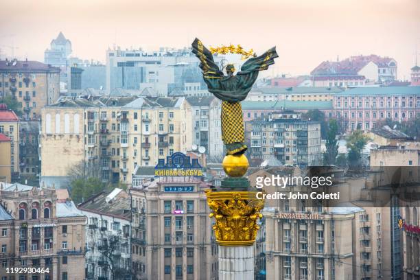 ukraine, kyiv (kiev), maidan nezalezhnosti, independence square - kyiv stock-fotos und bilder