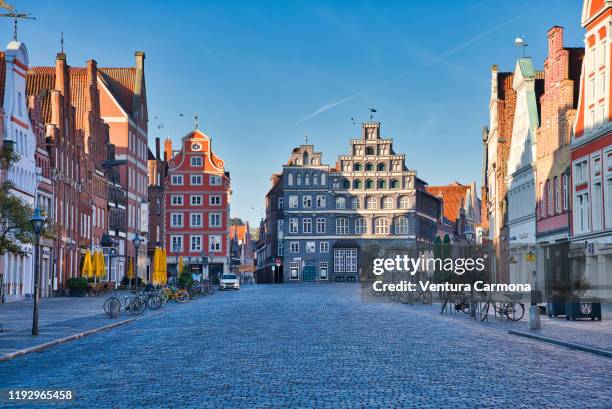 am sande square in lüneburg, germany - lower saxony stock pictures, royalty-free photos & images