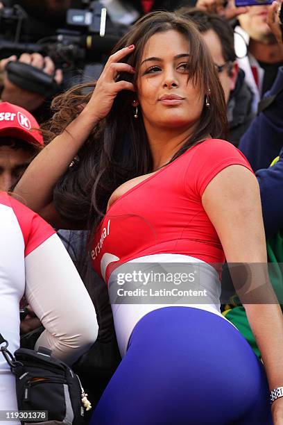 Larissa Riquelme - Fotografias e Filmes do Acervo - Getty Images