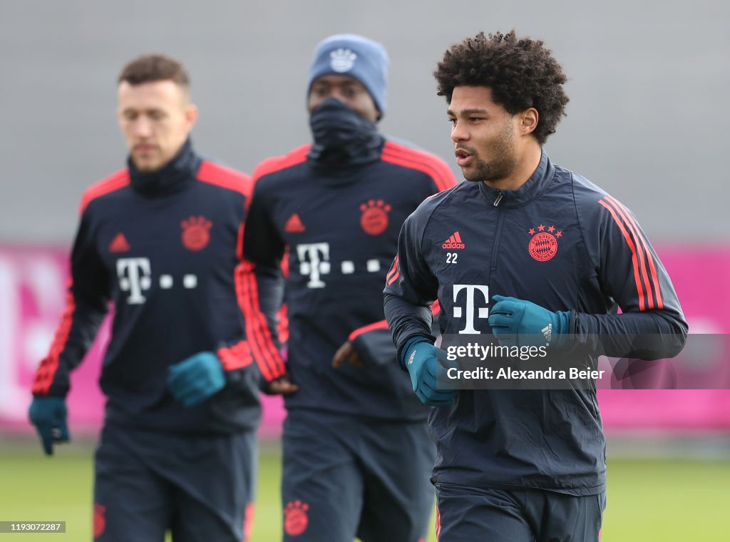 Bayern Muenchen - Press Conference & Training Session