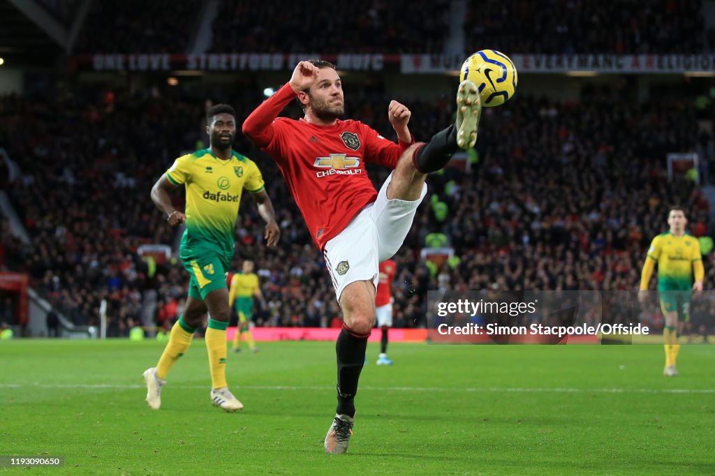 Manchester United v Norwich City - Premier League