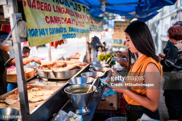 lunch time - mexican food imagens e fotografias de stock