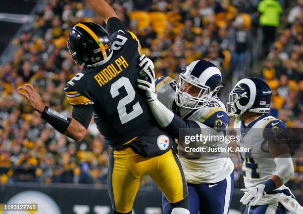 Aaron Donald of the Los Angeles Rams in action against Mason Rudolph of the Pittsburgh Steelers on November 10, 2019 at Heinz Field in Pittsburgh,...