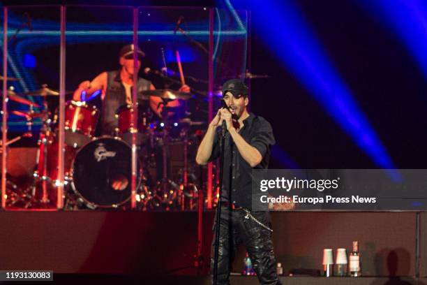 Enrique Iglesias performs on stage at WiZink Center on December 07, 2019 in Madrid, Spain.