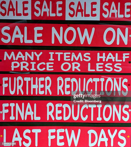Script Sale Sign 43 Signwriting Stock Photos, High-Res Pictures, and Images - Getty Images