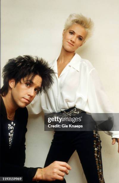 Portrait of the members of Swedish Pop group Roxette, Per Gessle and Marie Fredriksson , as they pose backstage during their Look Sharp Tour at the...