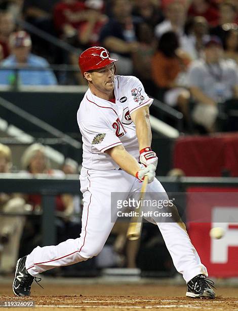 National League All-Star Scott Rolen of the Cincinnati Reds at bat during the 82nd MLB All-Star Game at Chase Field on July 12, 2011 in Phoenix,...