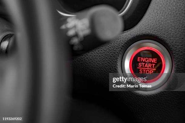 engine start/stop switch - start stockfoto's en -beelden