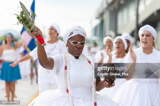 carnaval-brazilië - candomble stockfoto's en -beelden