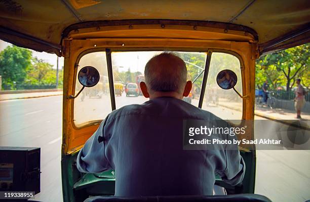 inside delhi auto rickshaw - auto rickshaw stock pictures, royalty-free photos & images