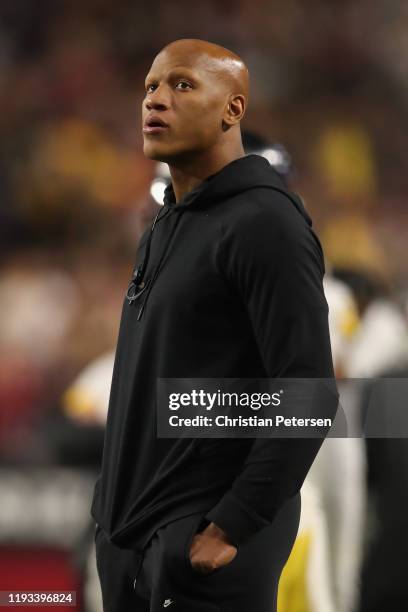 Ryan Shazier of the Pittsburgh Steelers stands on the sidelines during the NFL game against the Arizona Cardinals at State Farm Stadium on December...