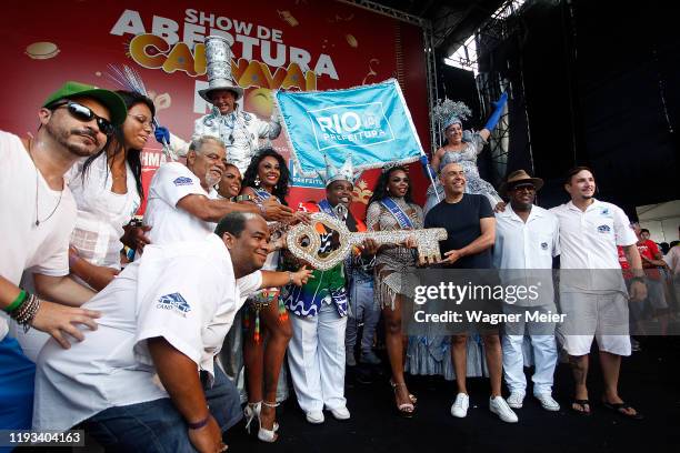 Djeferson Mendes da Silva, King Momo elected and Camila Aparecida da Silva, Rio Carnival Queen elected receive the Key of the city during the Crown...